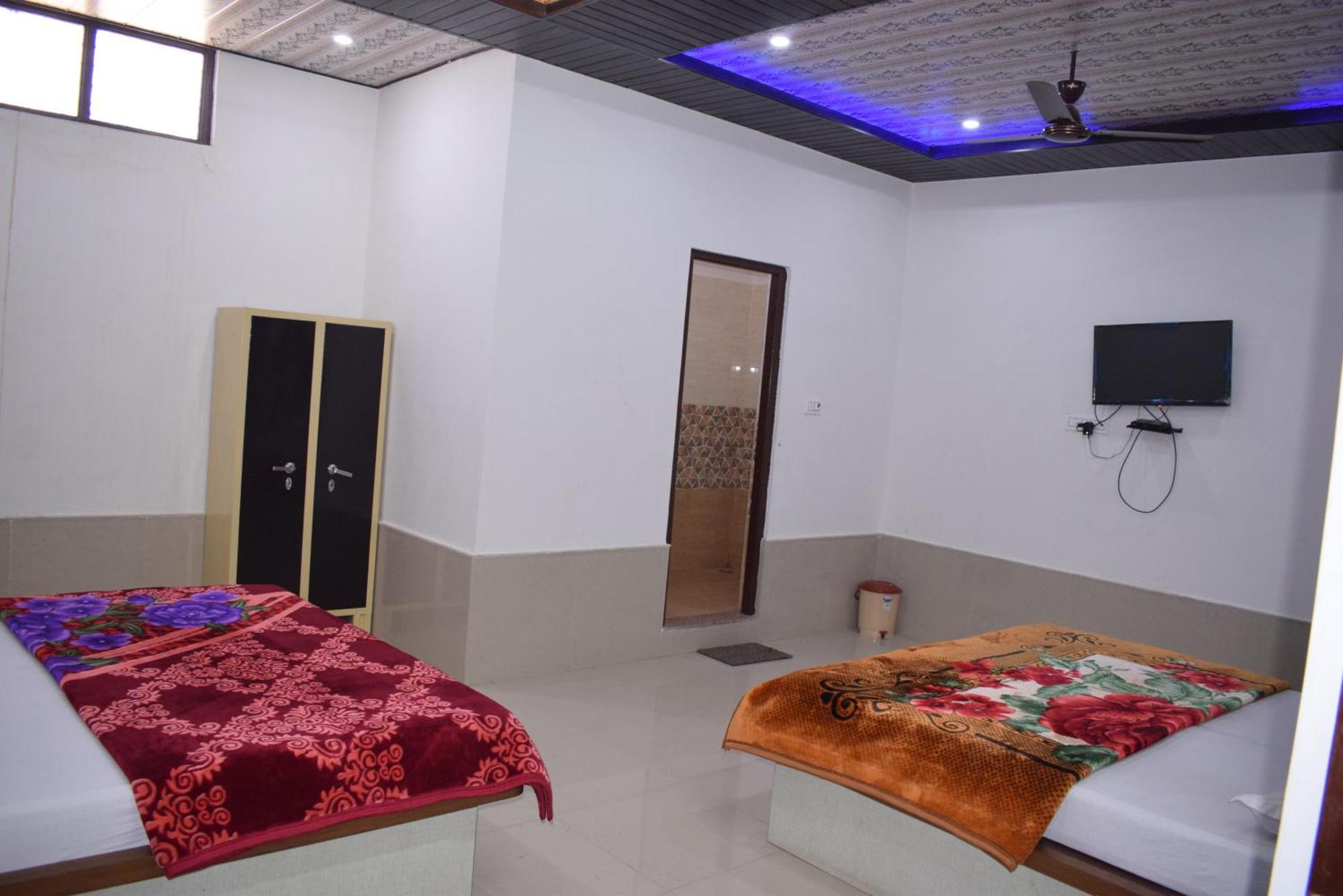 Hotel Krishna & Restaurant Pokhran ภายนอก รูปภาพ